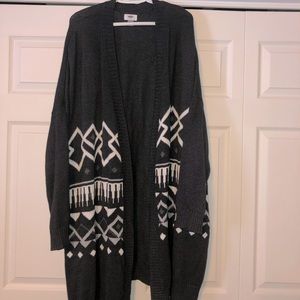 Old Navy open gray cardigan w/geometric pattern